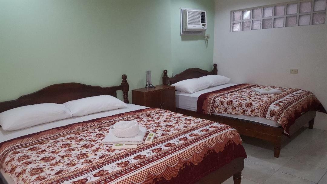 Tiptop Tower Suite Inn Dumaguete City Экстерьер фото